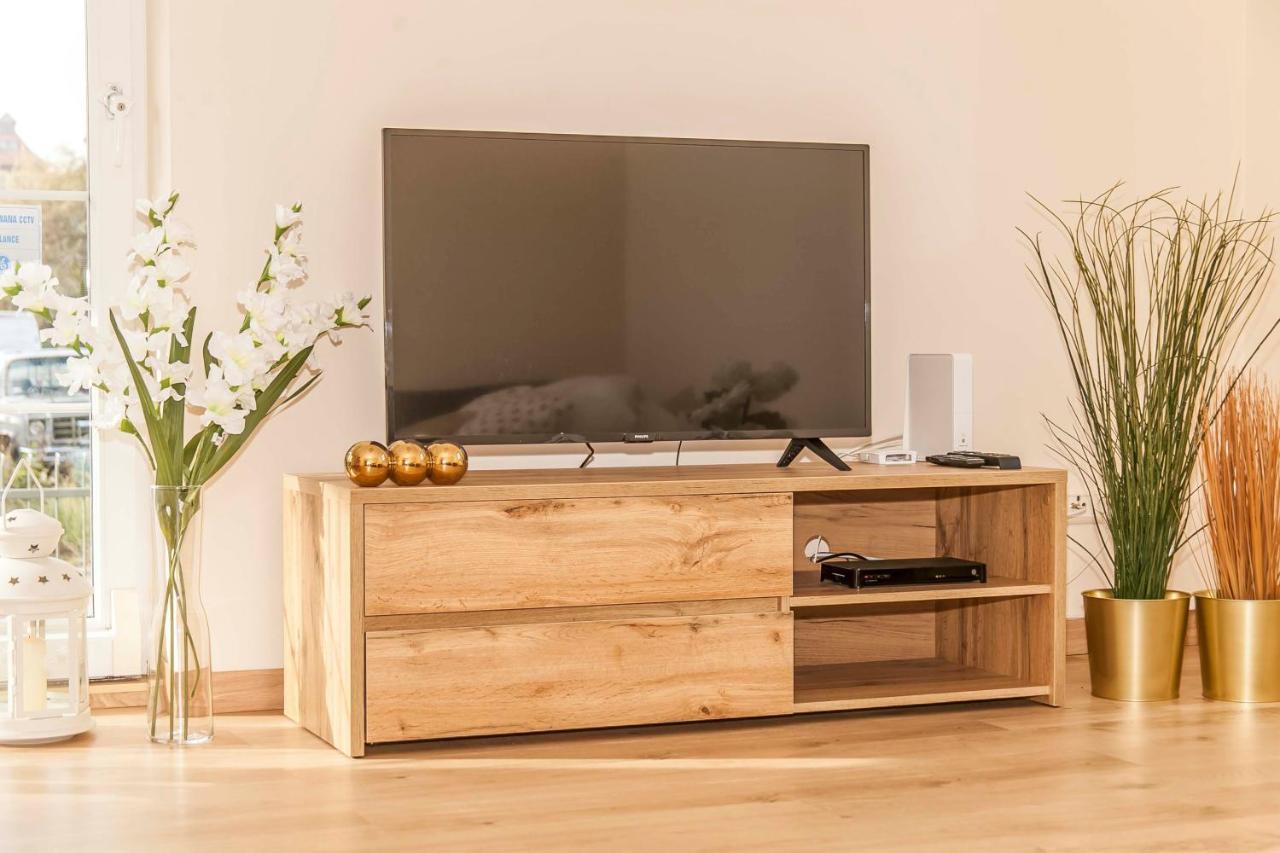 Apartament Przy Plazy - Bitwy Pod Plowcami 38 *
